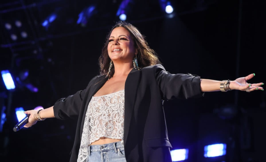 Sara Evans Career: The Rise Of A Country Star