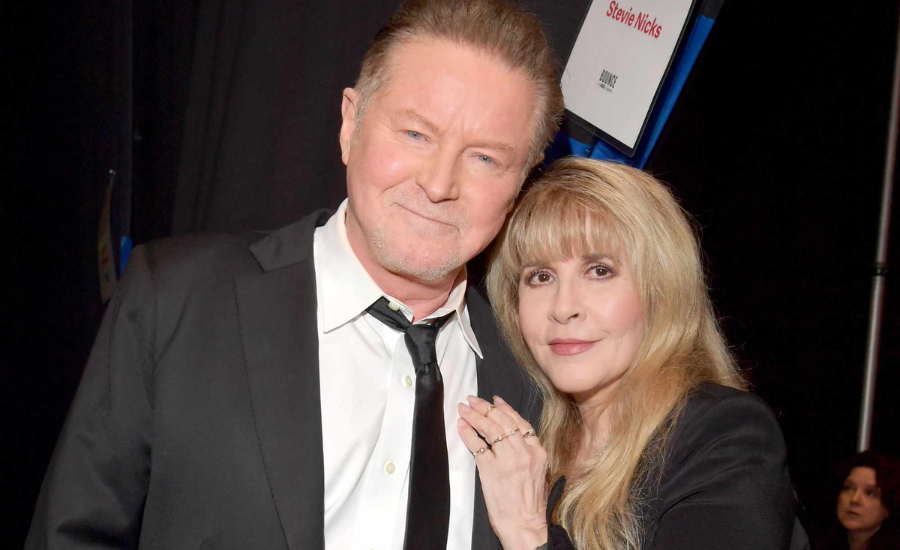 Stevie Nicks Relationships / Boyfriend