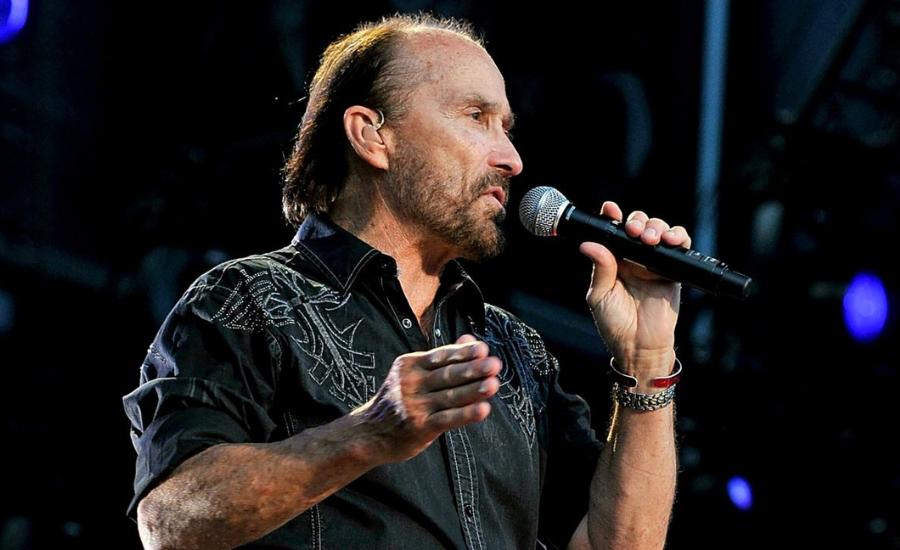 Lee Greenwood  Music Career